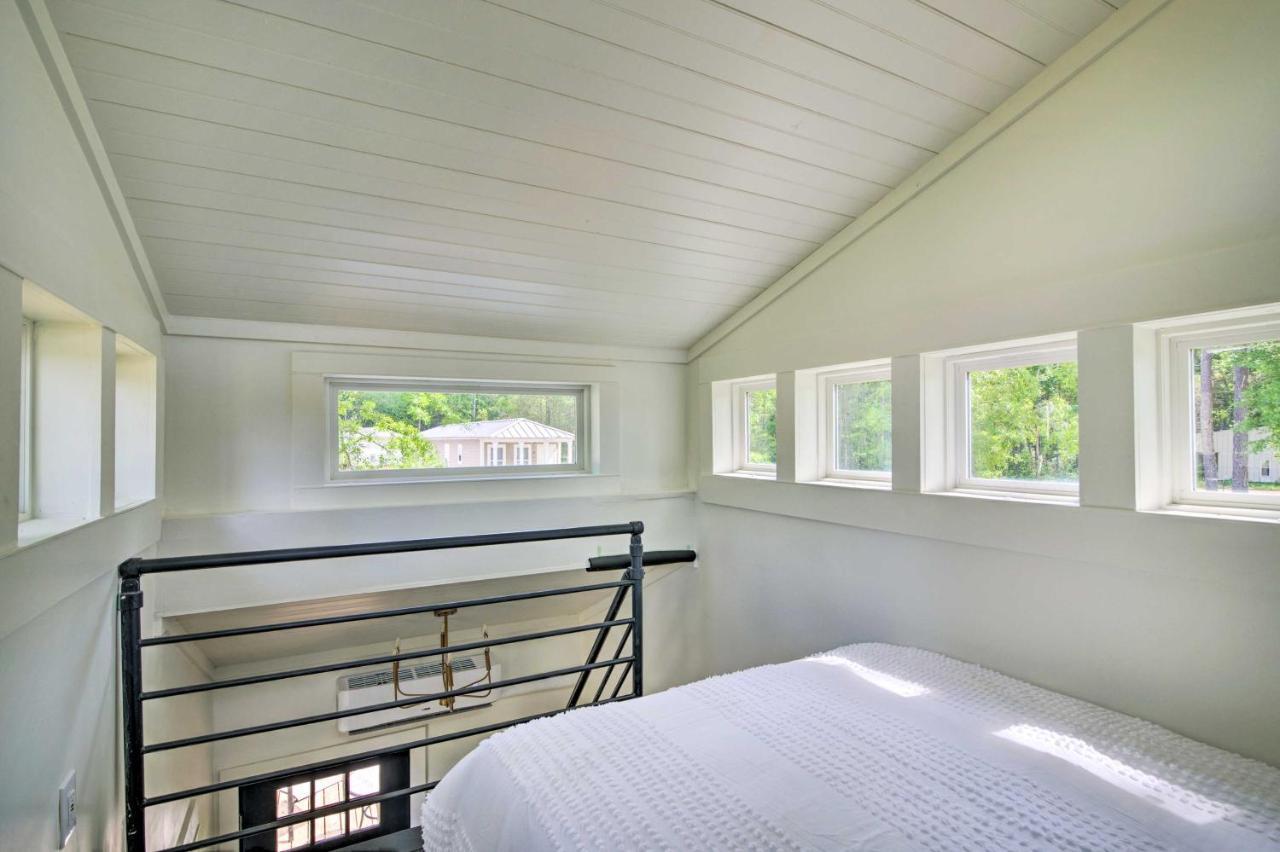 Modern Starkville Tiny Home Near Dining And Msu Esterno foto